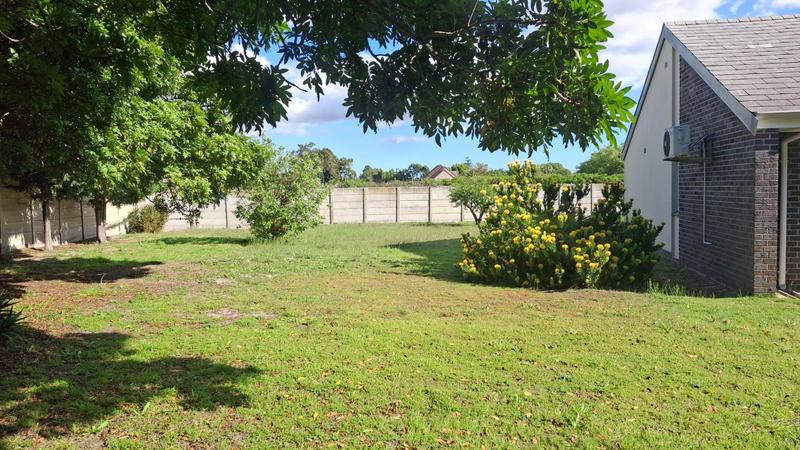 5 Bedroom Property for Sale in De Kuilen Western Cape